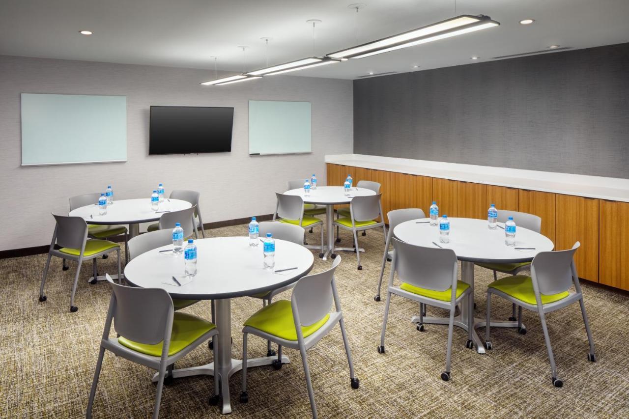 Springhill Suites By Marriott New York Jfk Airport Jamaica Екстериор снимка